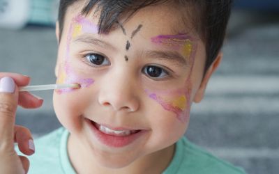 Empower your little Picasso: How Kids Makeup Sparks Creativity and Self-Expression