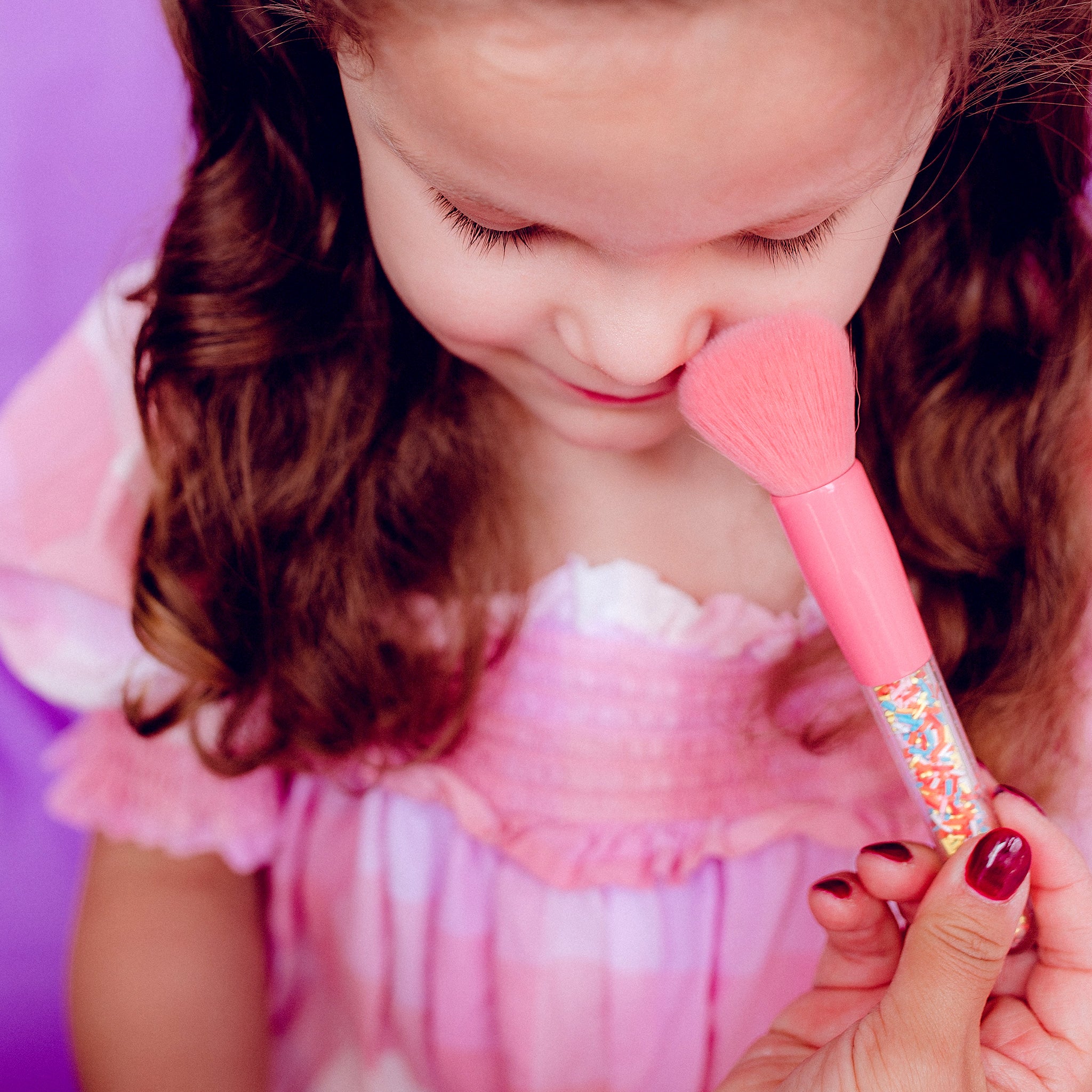 Oh-Flossy-Kids-Natural-Makeup-Sprinkle-brushes-playtime