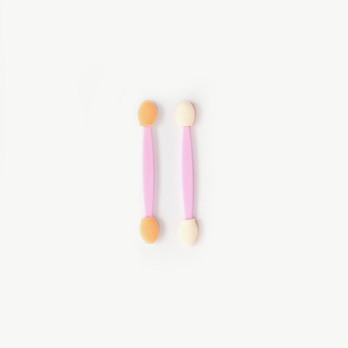 Oh-Flossy_Natural-Kids-Makeup-Eye-shadow-applicators